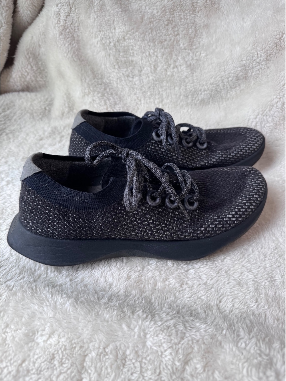Allbirds Wool Runners Men's Black Sneakers Size 8.5 Men’s or 9.5 women’s